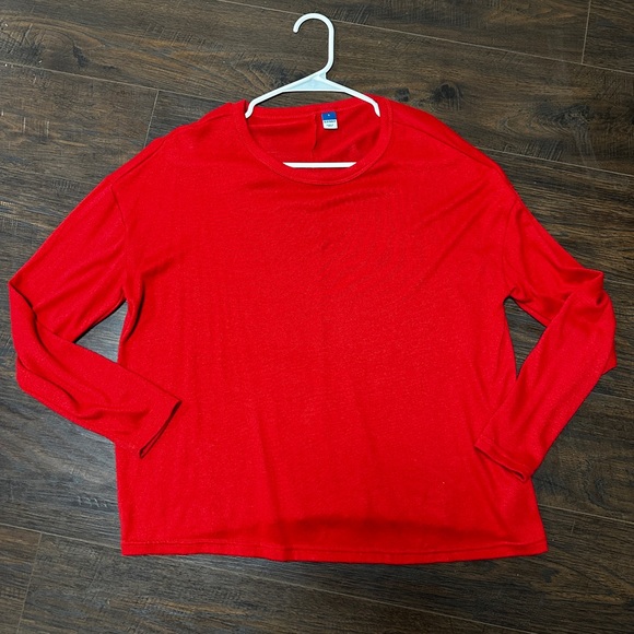 Old Navy Sweaters - OLD NAVY LIGHT WEIGHT OVERSIZED THING SWEATER